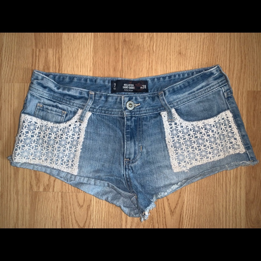 Hollister shirt short crochet pocket